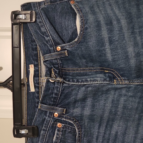 Levi's Women's Dark Blue Straight Jeans - Picture 2 of 3